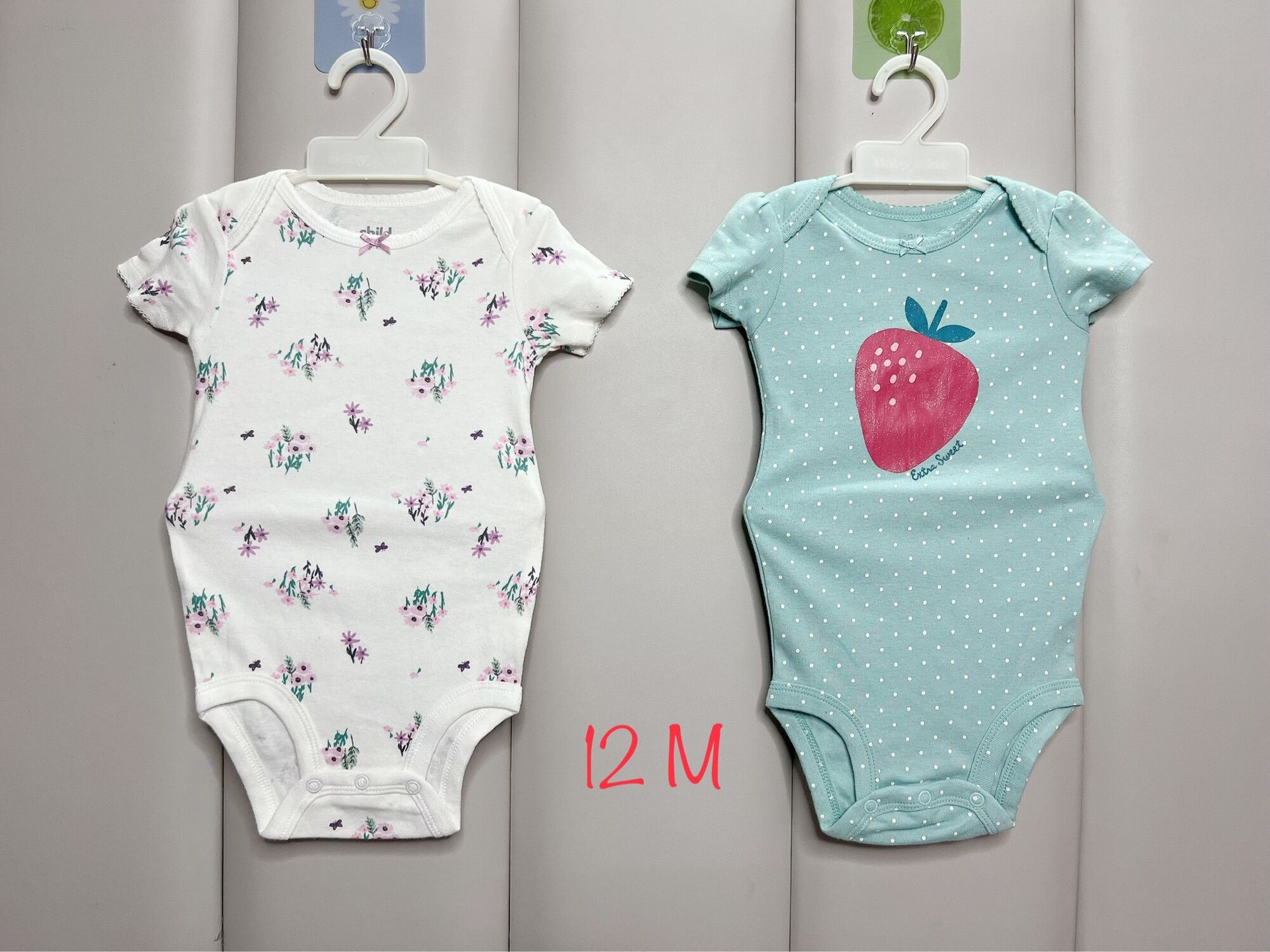 Set 2 Body Suit siêu cưng. Size 12m cho bé từ (8--10kg)