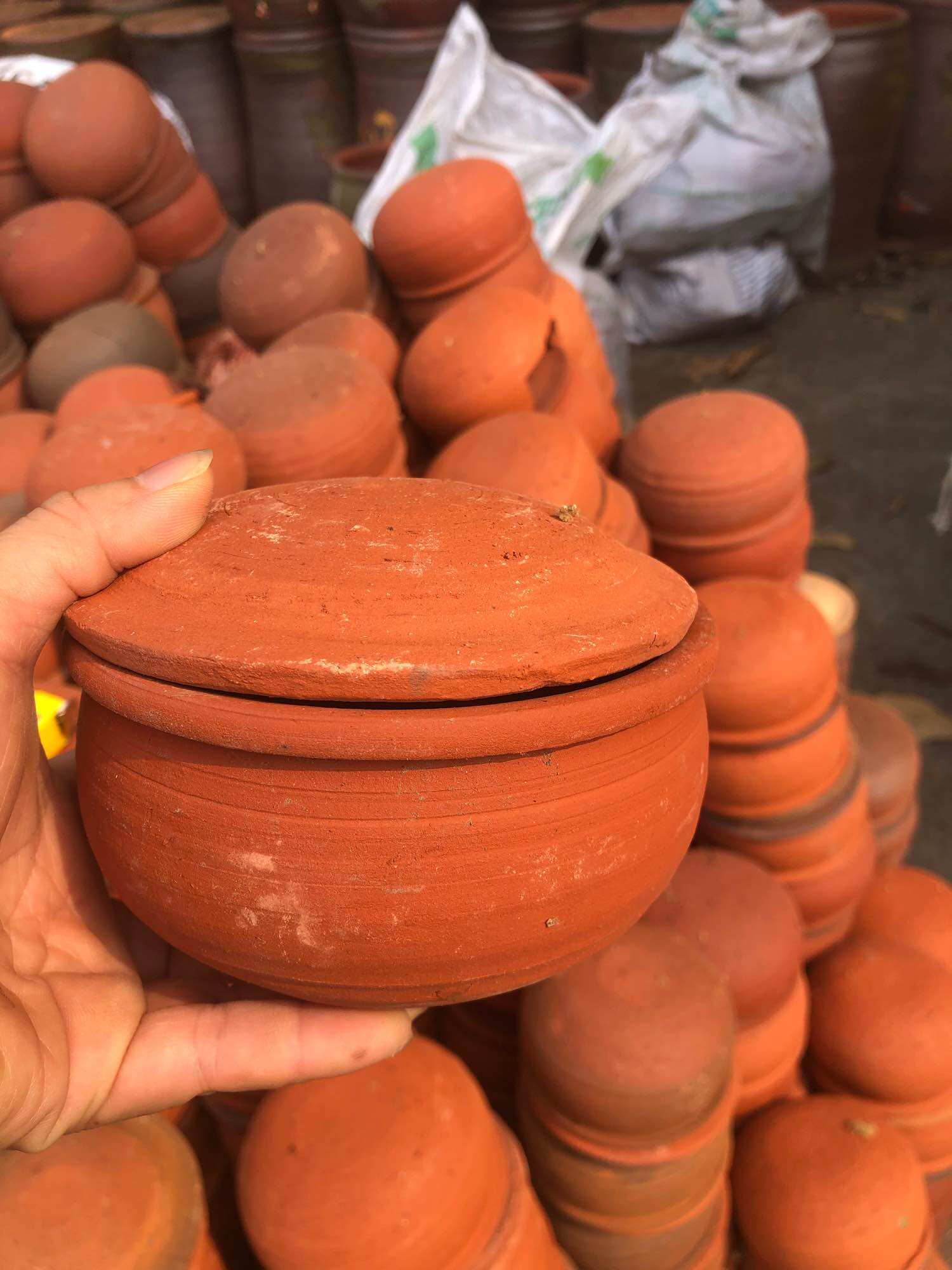 Niêu đất kho cá, nấu cơm