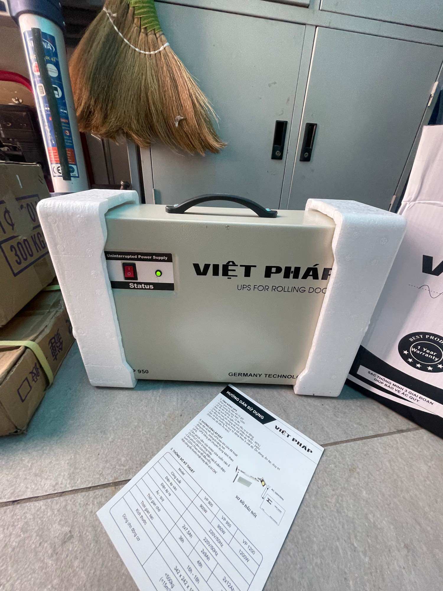Lưu điện dùng cho cửa cuốn cao cấp 950W