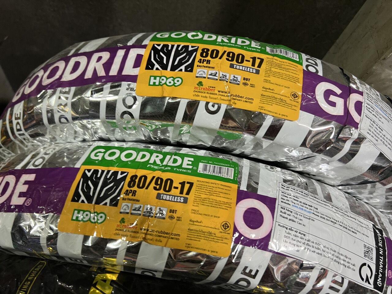 Lốp (vỏ) không ruột GOODRIDE nhập Thái 80/90-17