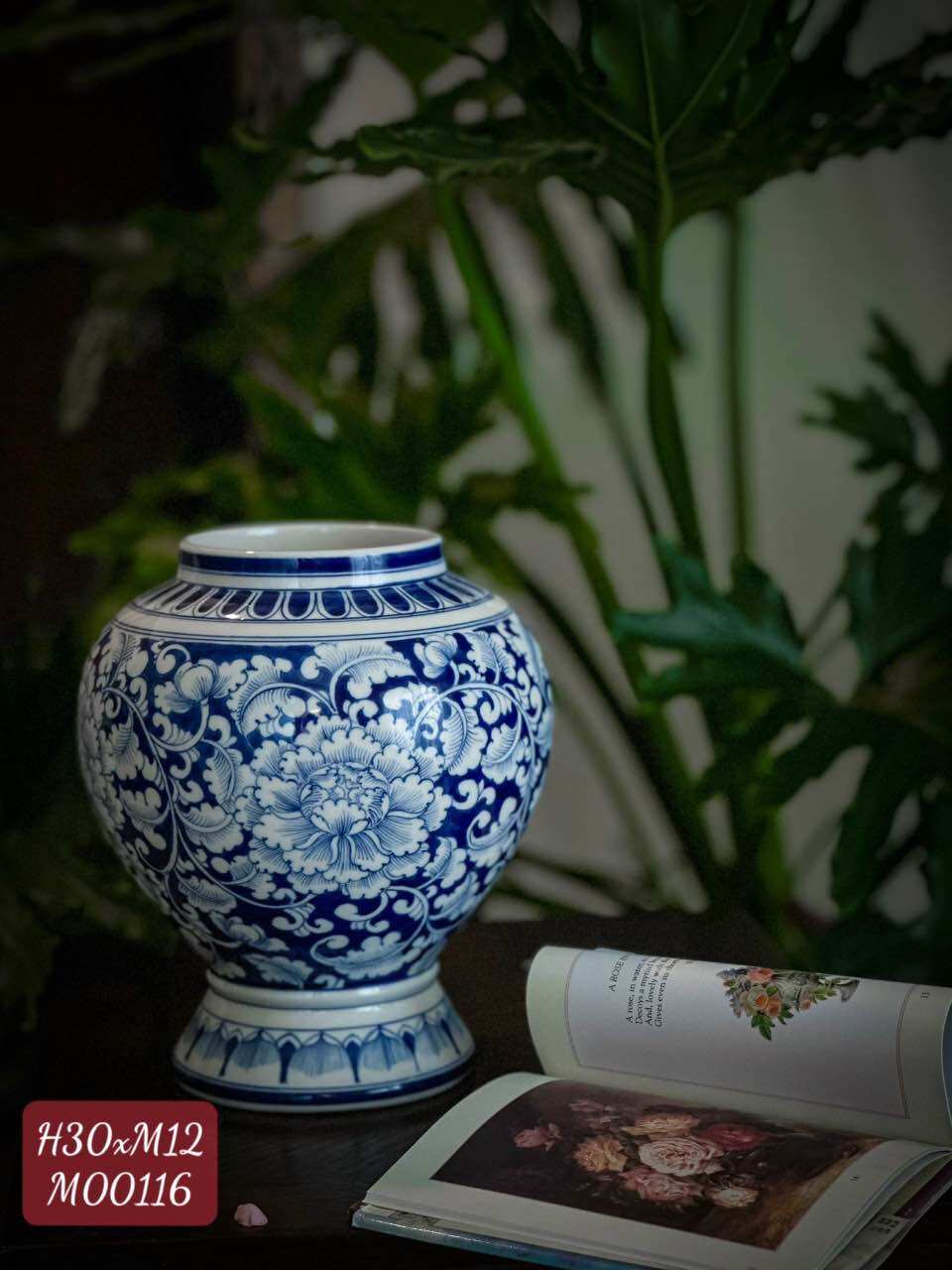 BÌNH CẮM HOA MEN LAM VẼ KĨ THỦ CÔNG GỐM SỨ BÁT TRÀNG.