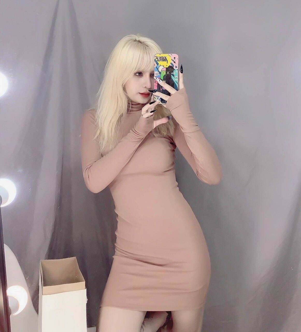 ĐẦM THUN BODY CỔ LỌ TAY DÀI