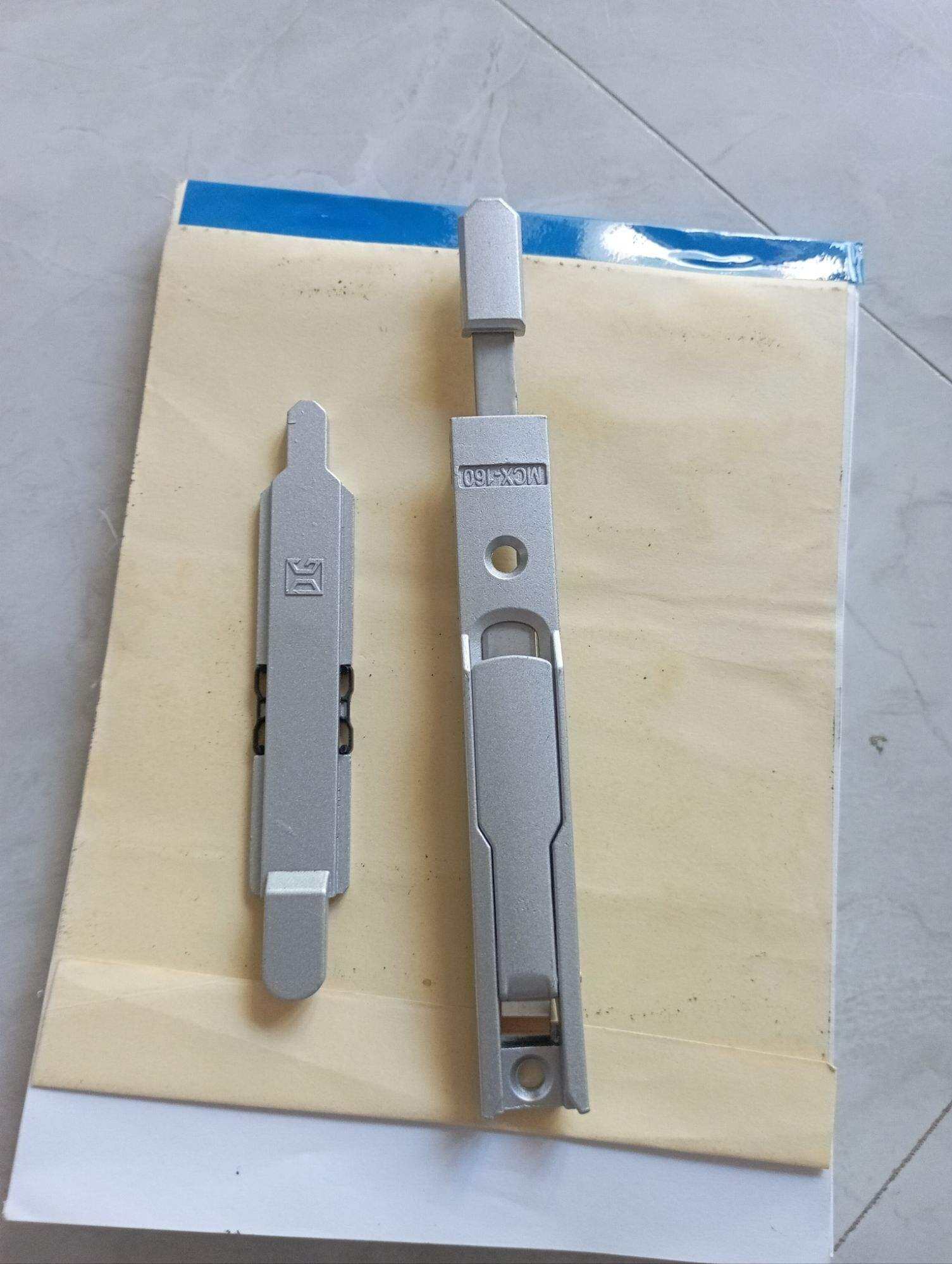 chốt âm, chốt cửa nhôm, chốt cửa 4 cánh, chốt bật cửa sổ cửa đi