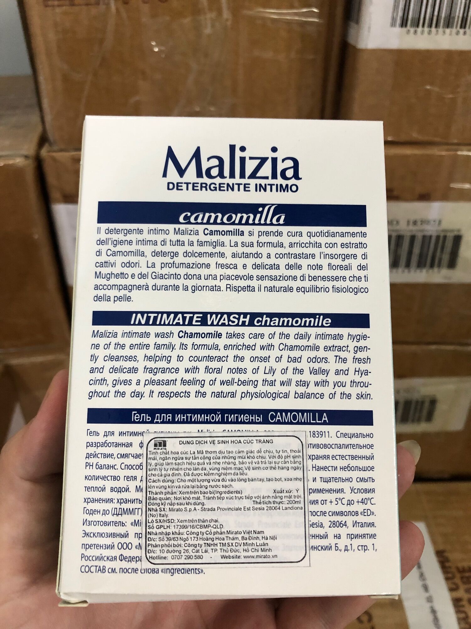Dung dịch vệ sinh phụ nữ Malizia hoa cúc trắng 200ml
