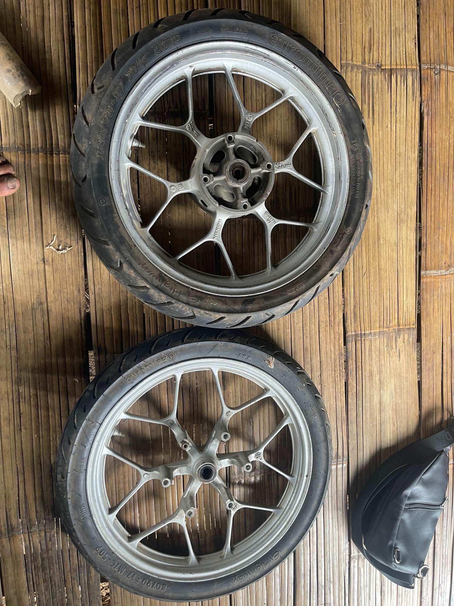 Cặp mâm winner.+ lốp