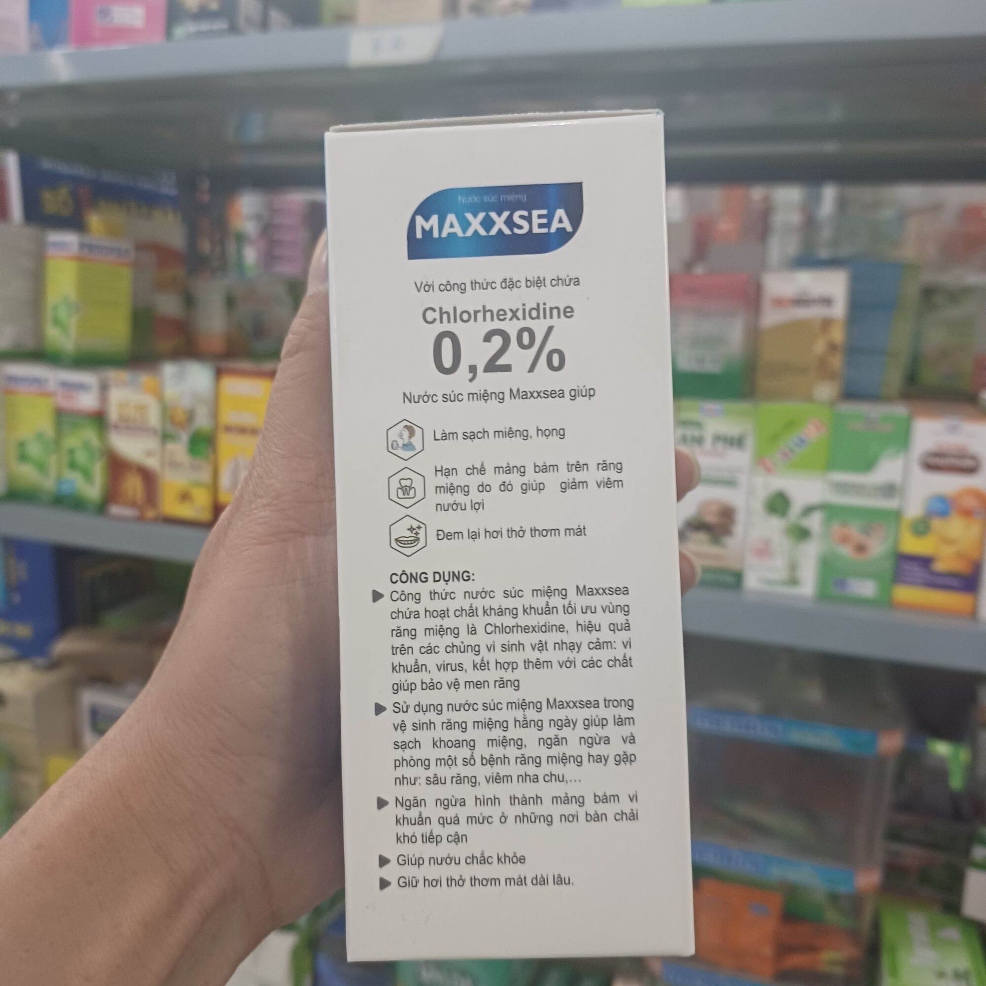 Nước xúc miệng Maxxsea chlorhexidine 0.2% chai 250ml
