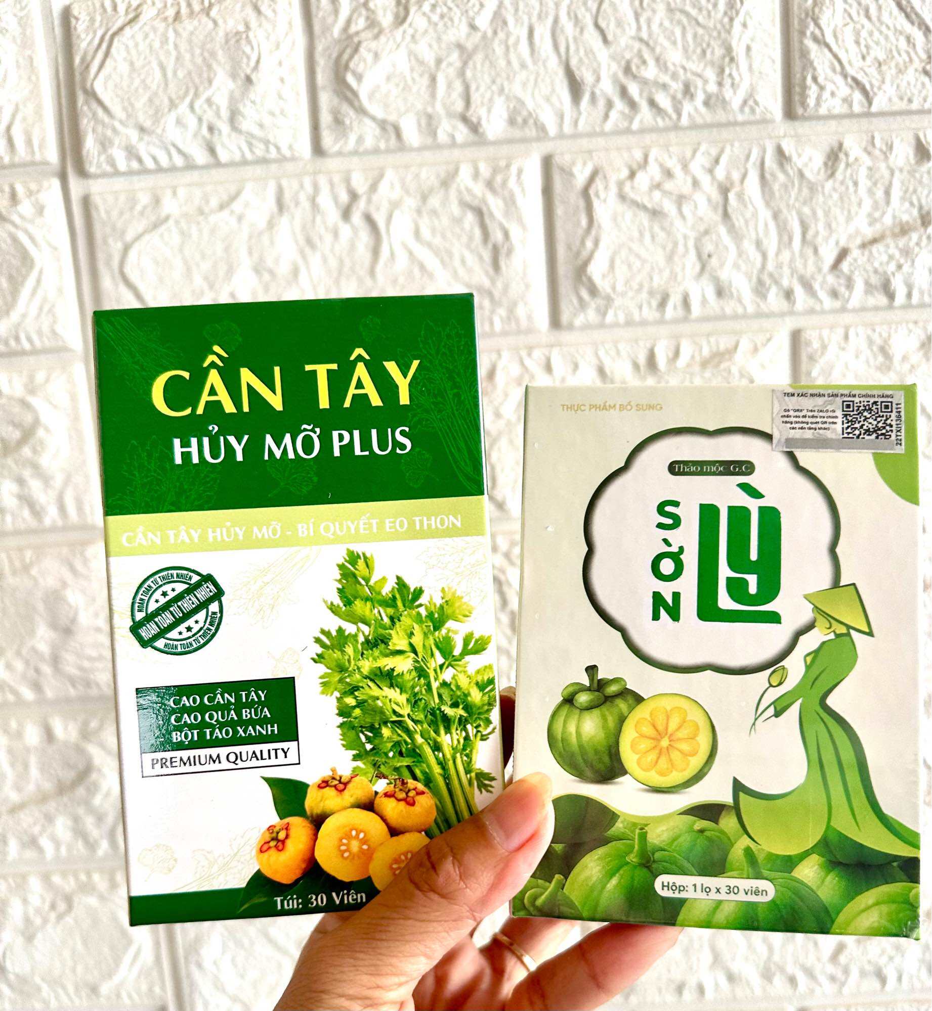 Combo Thảo mộc Giảm Cân Mạnh sờn lỳ kèm detox cần tây phiên bản mới của tiến hạnh hộp 30 viên