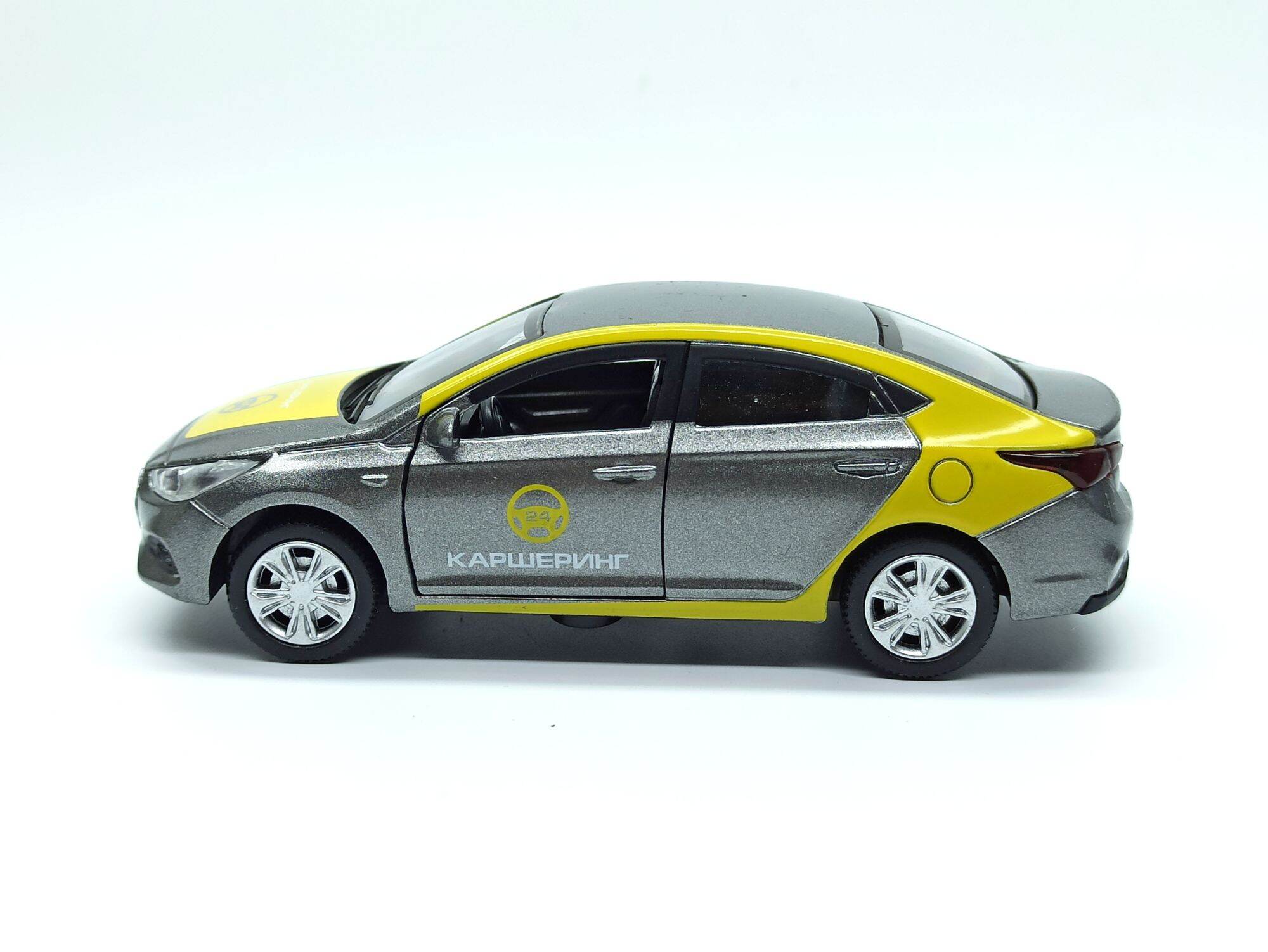 Mô hình xe Hyundai Accent Legend Model