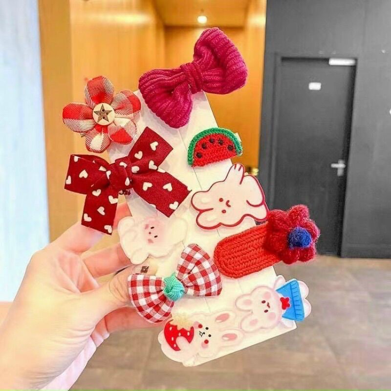 Kẹp tóc style Hàn Quốc cho bé gái