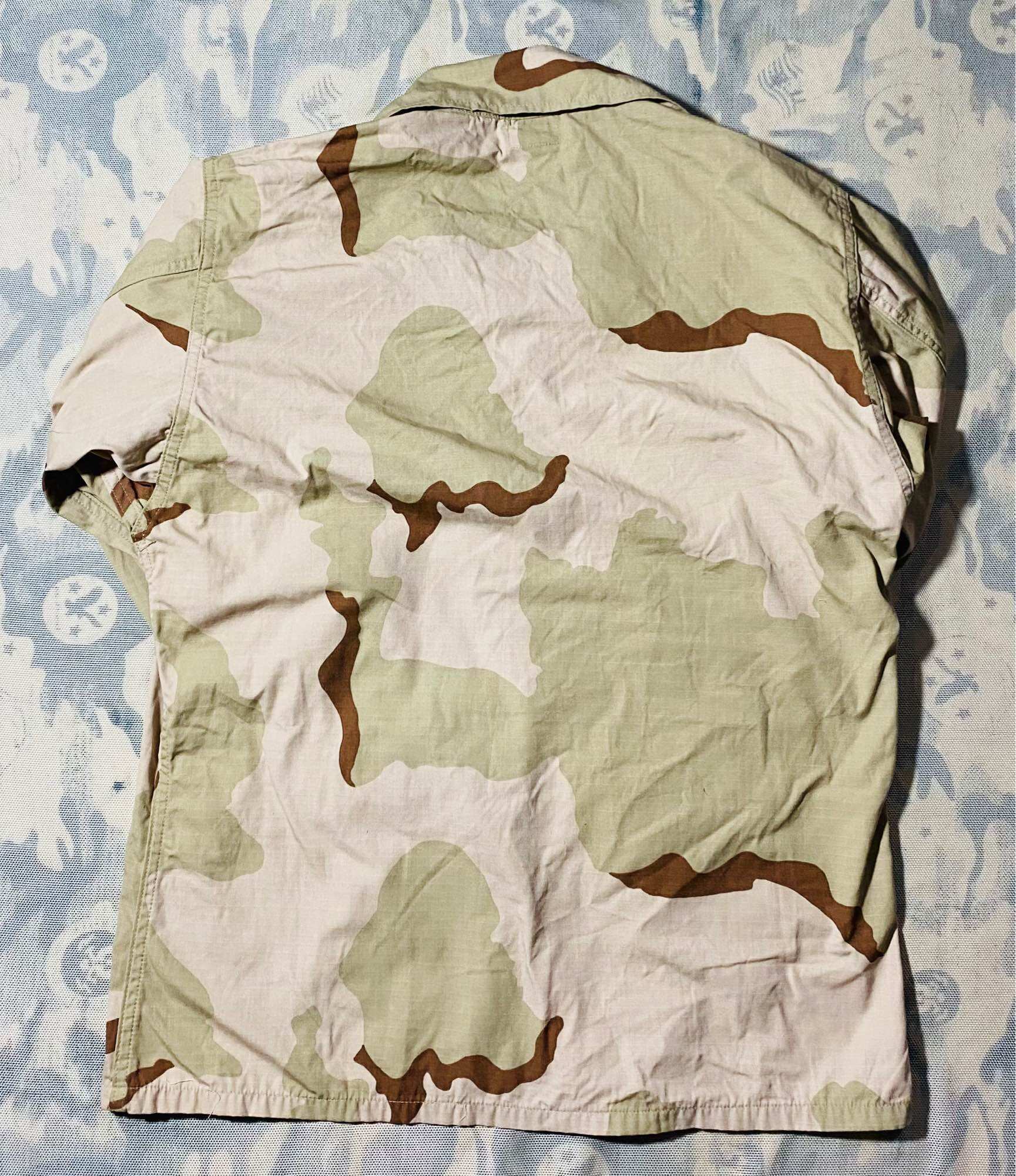 ÁO TÚI HỘP - ÁO SA MẠC USA - SIZE LARGE REGULAR = 83 -92KG
