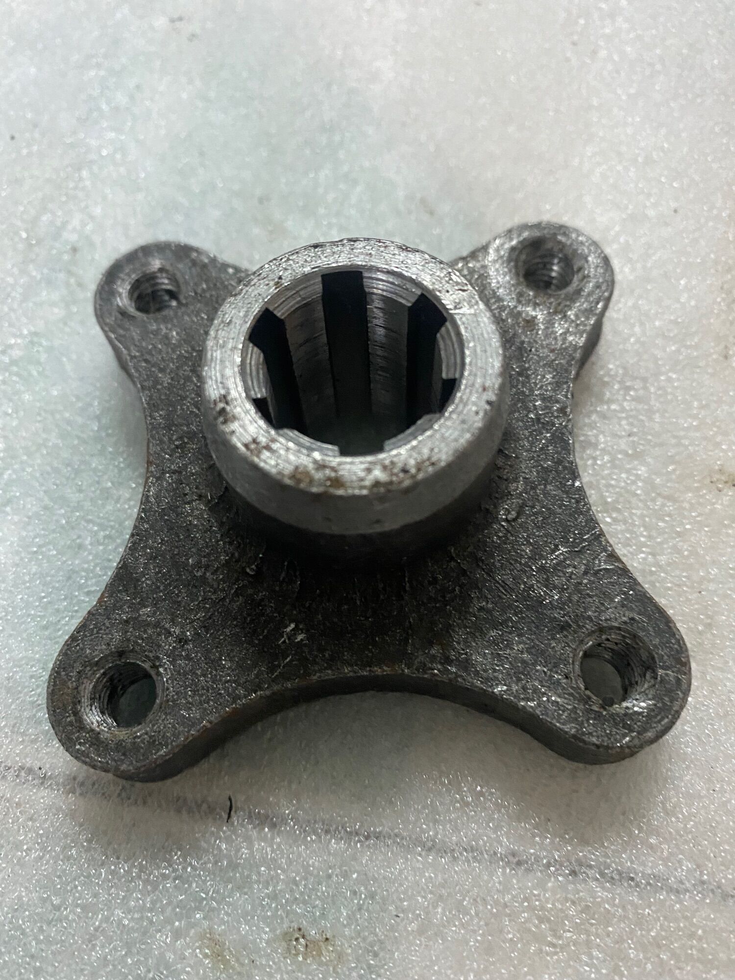 Bích cầu dùng nối trục các đăng vào cầu số tim ốc 5cm