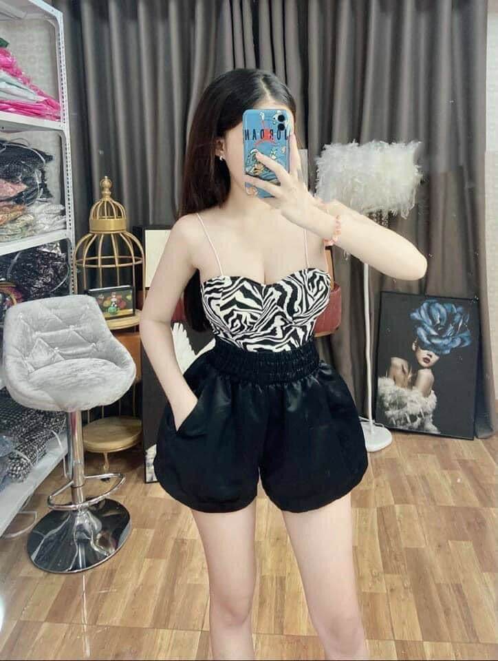 Quần đùi tacta phồng sang chảnh