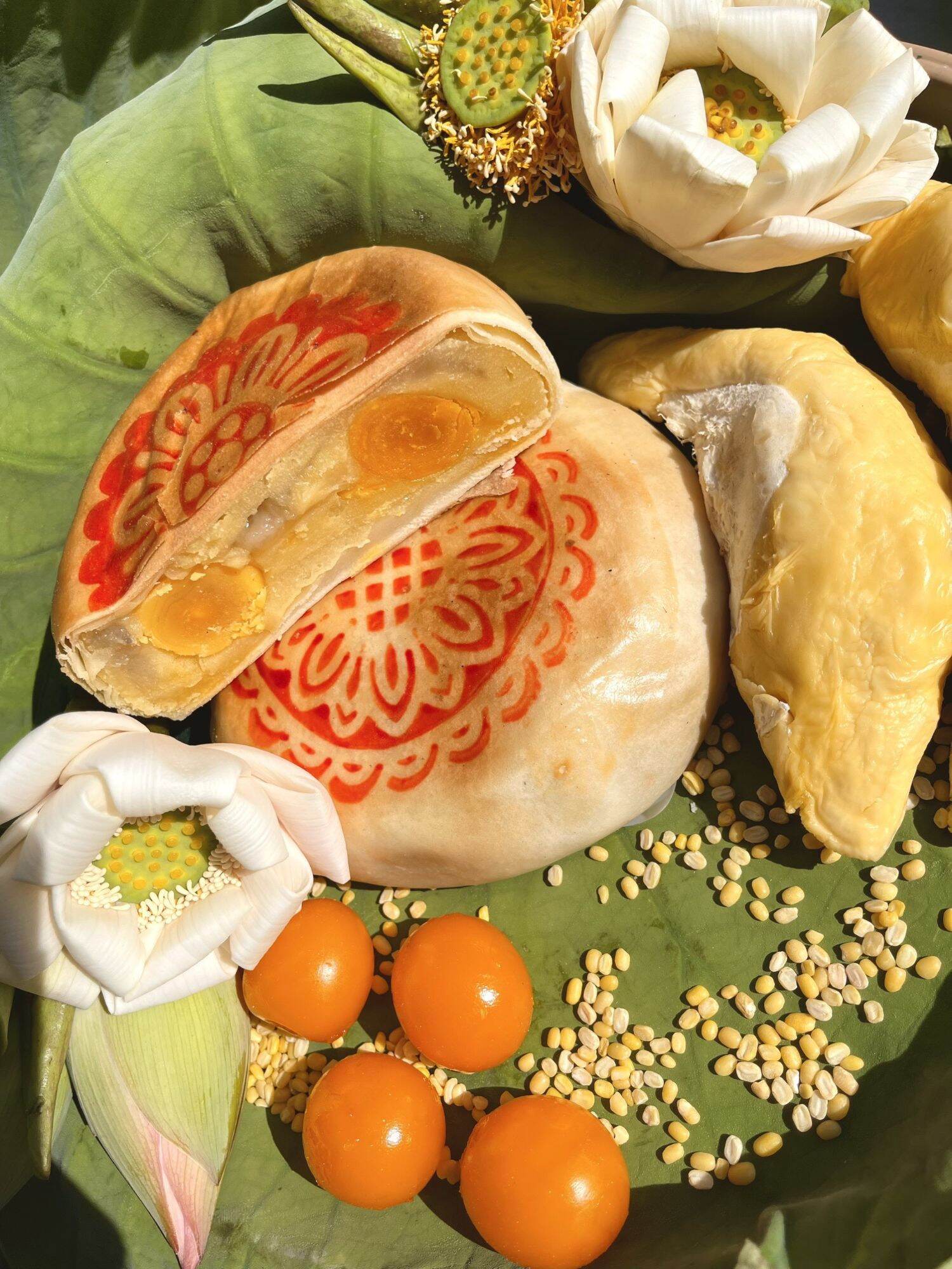 BÁNH PÍA SONG VỊ 4 TRỨNG