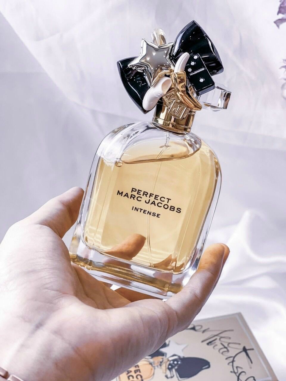 (CHIẾT 10 ML) NƯỚC HOA MARC JACOBS PERFECT INTENSE PHONG CÁCH NGỌT NGÀO