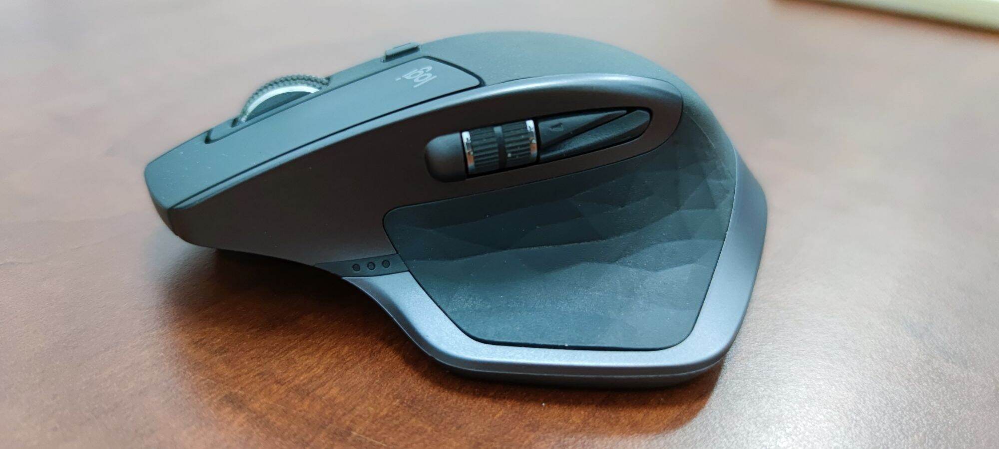 Chuột Logitech Master 2S