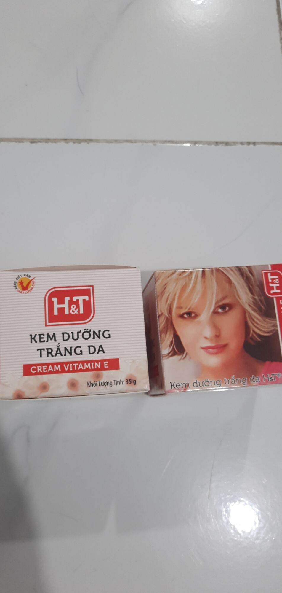 2 hũ Kem dưỡng trắng da vitamin E H&T