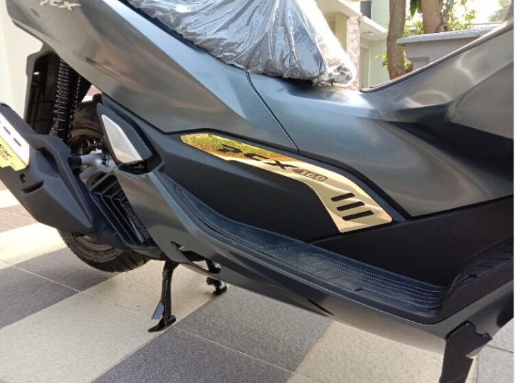 Tem ốp sườn pcx 160