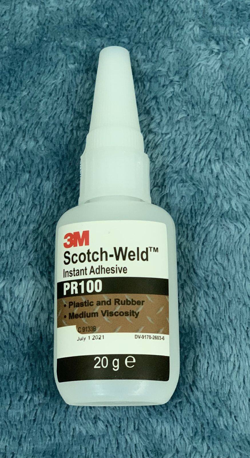 keo dán đa năng siêu kết dinh 3M PR100