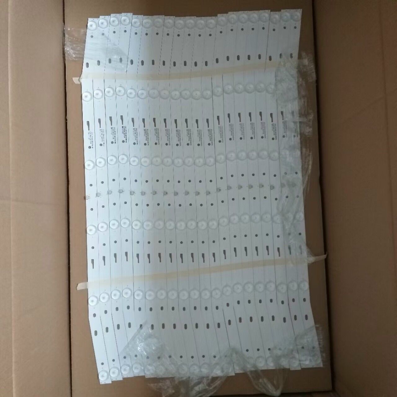 Bộ led asanzo 32 cong 32s810 hàng mới zin chính hãng