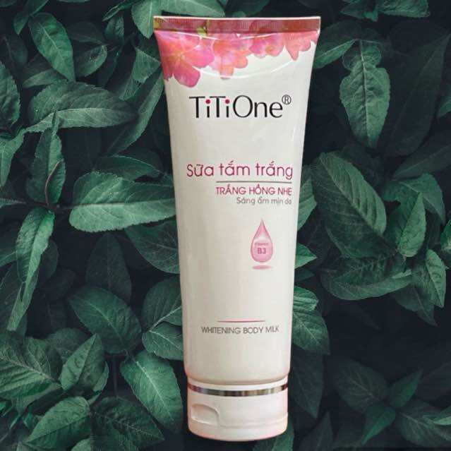 SỮA TẮM TRẮNG DA TITIONE 200G DA TRẮNG MỊN SẠCH DA CHẾT