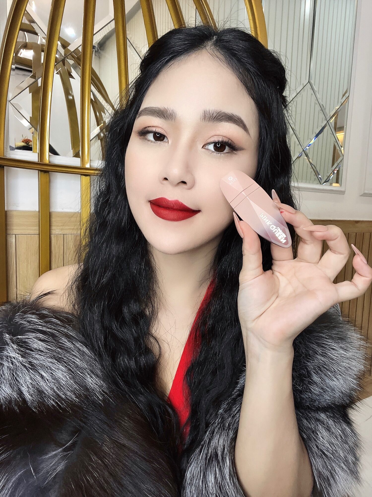 Son Siêu Lì Pink Queen ( Mã 04 Đỏ Nhung )