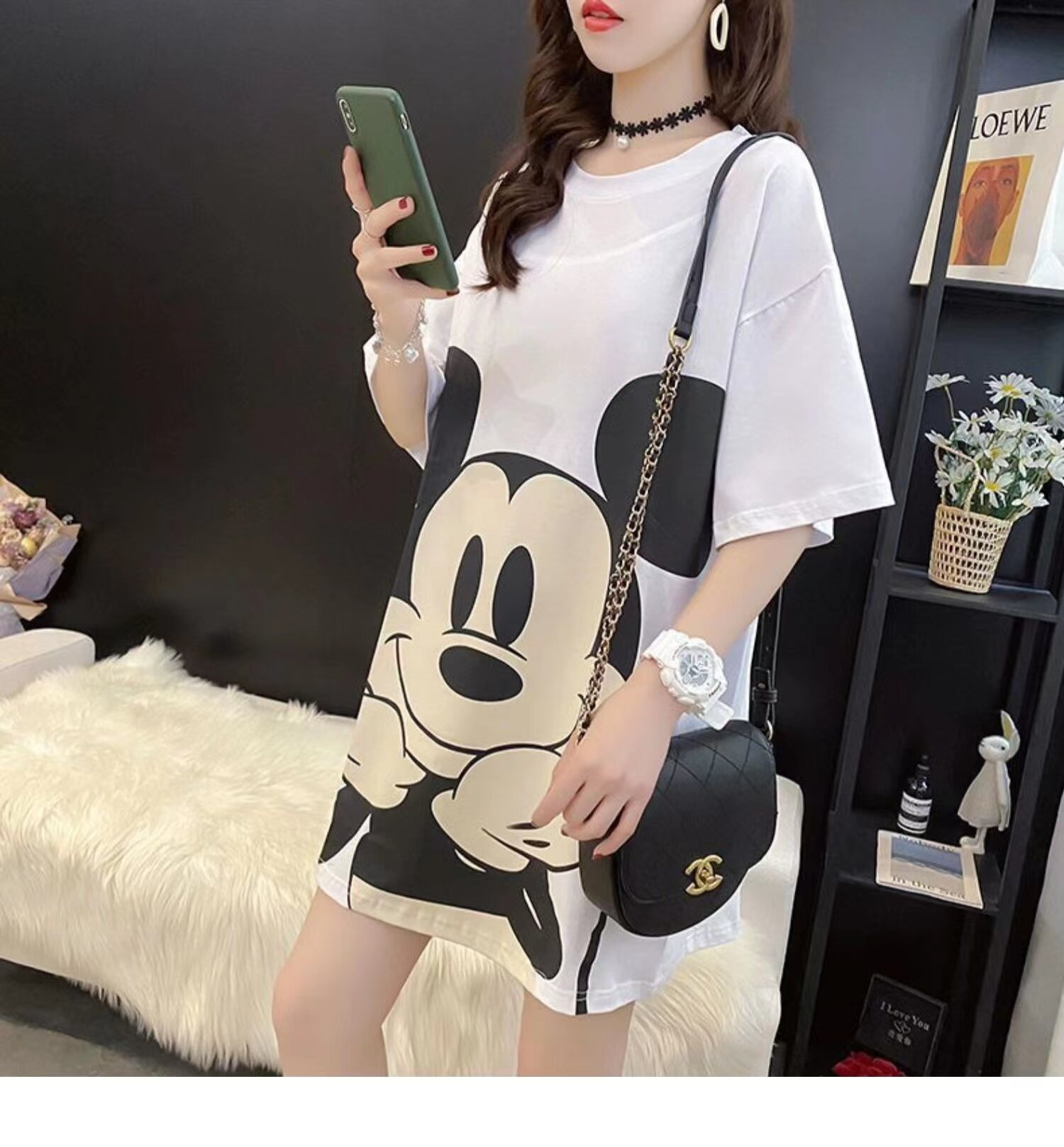 - Áo thun from rộng tay lỡ phong cách cute họa tiết hình hoạt hình