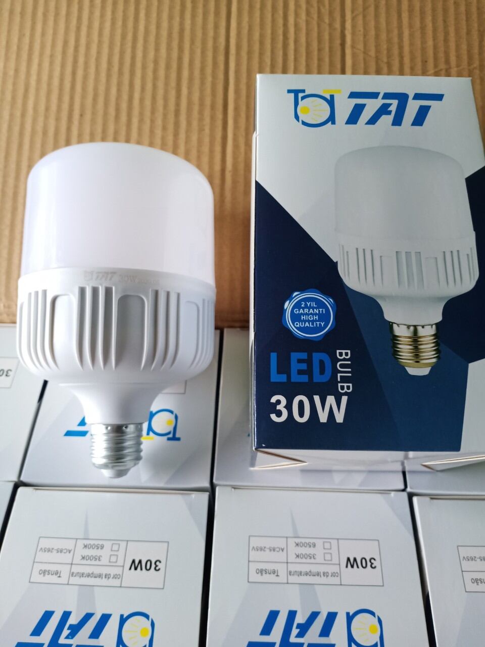 Bóng đèn led ánh sáng trắng 30w