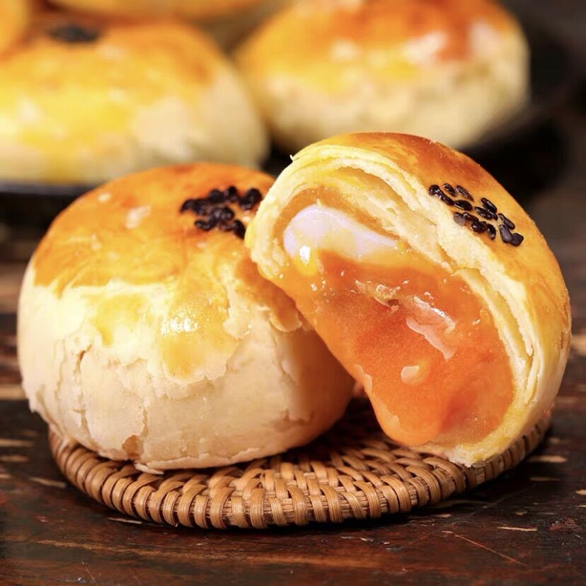 Bánh trứng chảy ngàn lớp combo 10 cái
