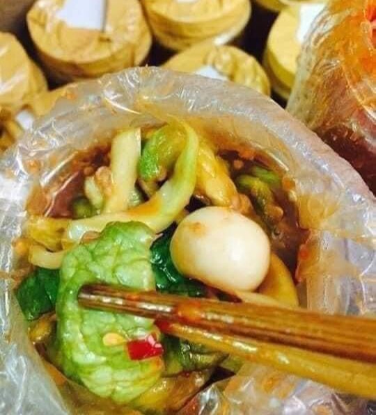 Mắm Dưa Dì Cẩn Hủ 500gr Đặc Sản Nổi Tiếng Đà Nẵng Giòn Ngon Đậm Đà Đặc Sản