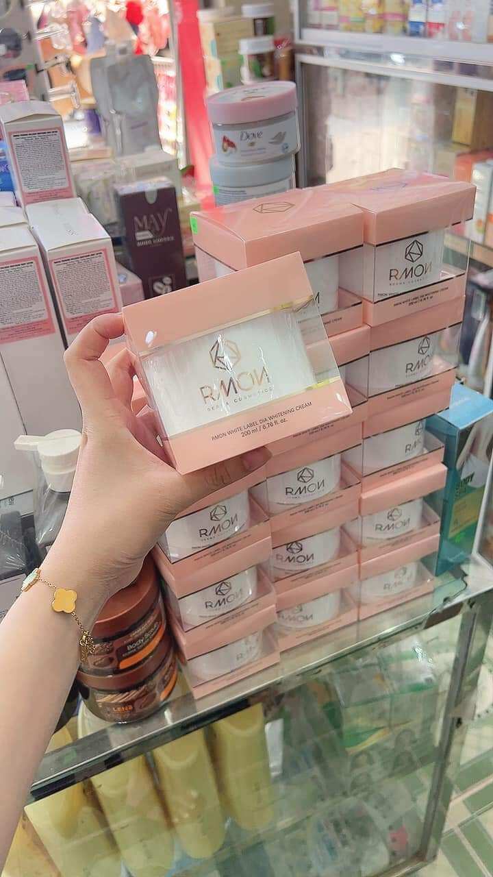 Kem Dưỡng Body tế bào gốc Rmon 200g