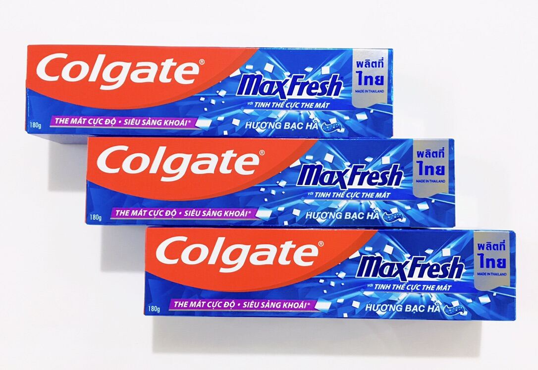 Kem Đánh Răng Colgate Maxfresh Tinh Thể Cực The Mát 180G