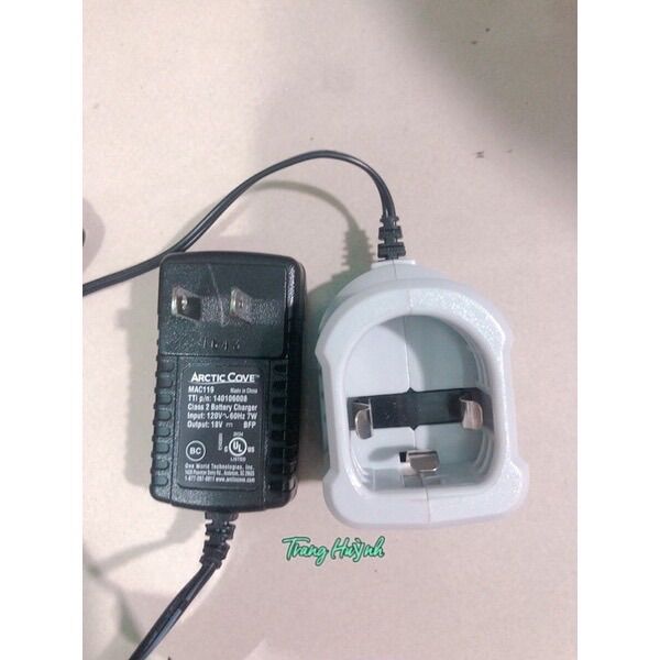 Sạc Ryobi điện 220v
