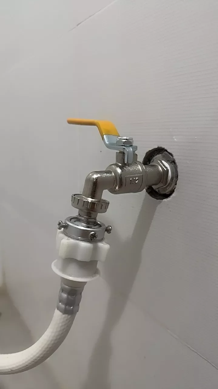 Vòi xả nước nhà tắm tẩy gạt phi 21. vòi dova 21