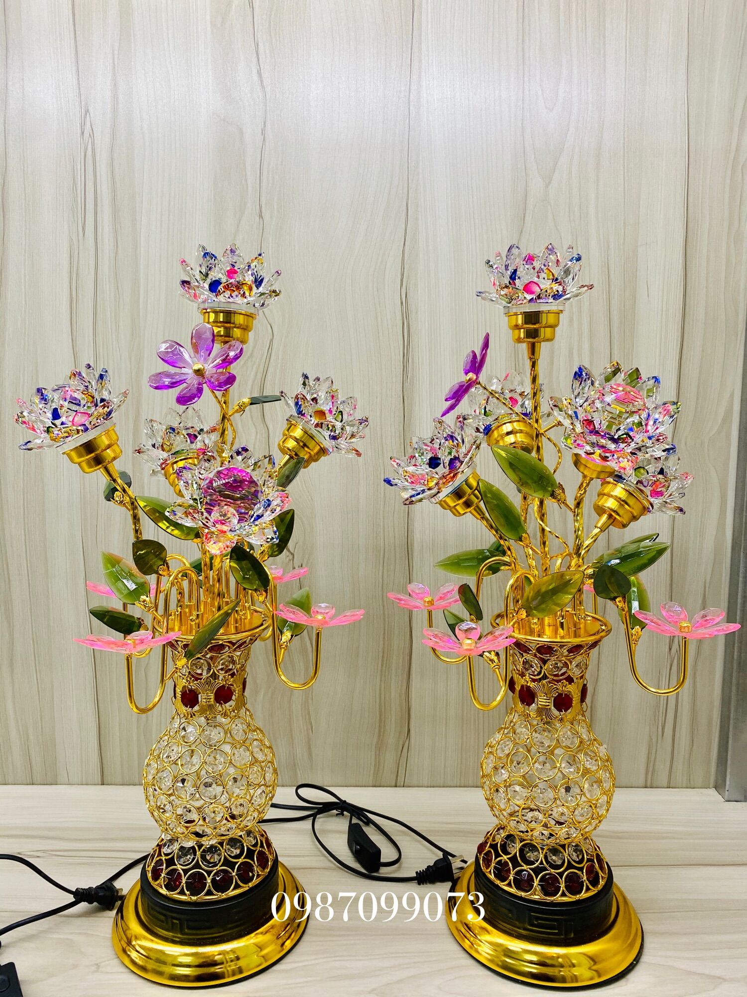 Một cặp đèn thờ bình bông pha lê cao cấp - đèn bình 5 bông pha lê
