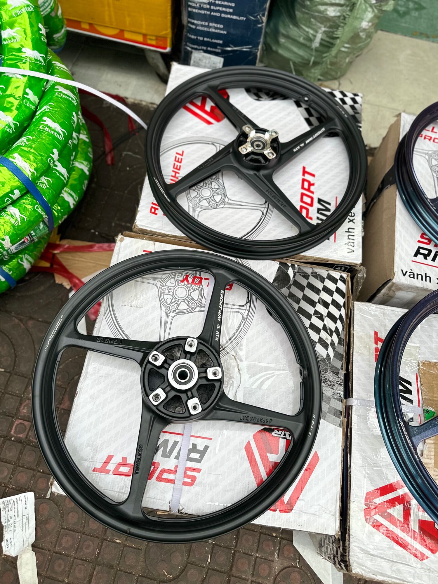 Mâm enkei 4 cây ex150 lắp đặt như zin