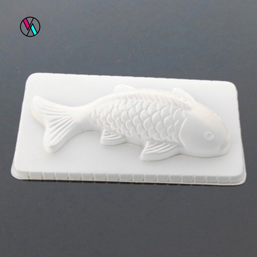 Khuôn cá chép nhựa 18cm