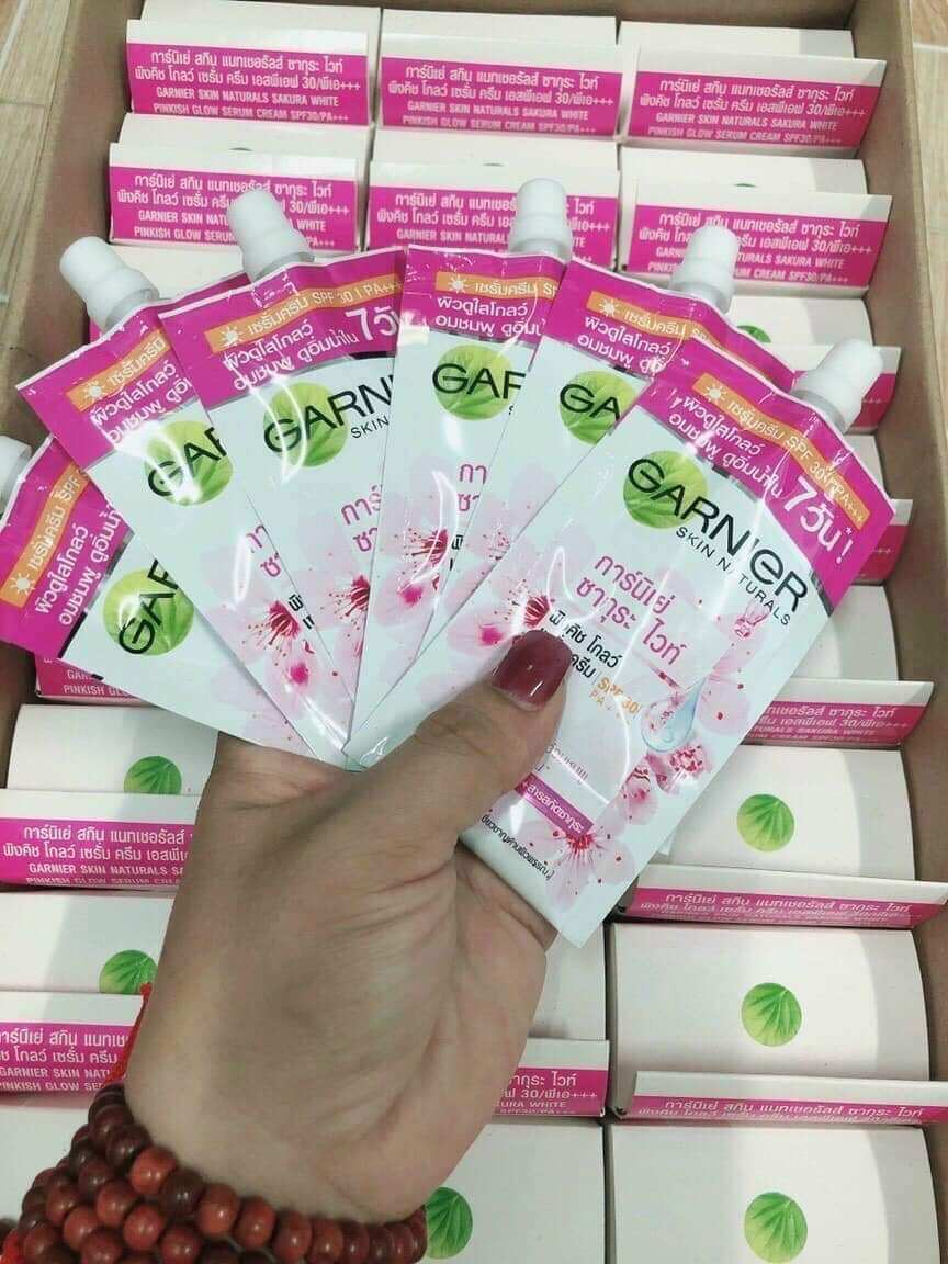 Hộp 6 Gói Kem Dưỡng Trắng Chống Nắng Garnier Thái Lan