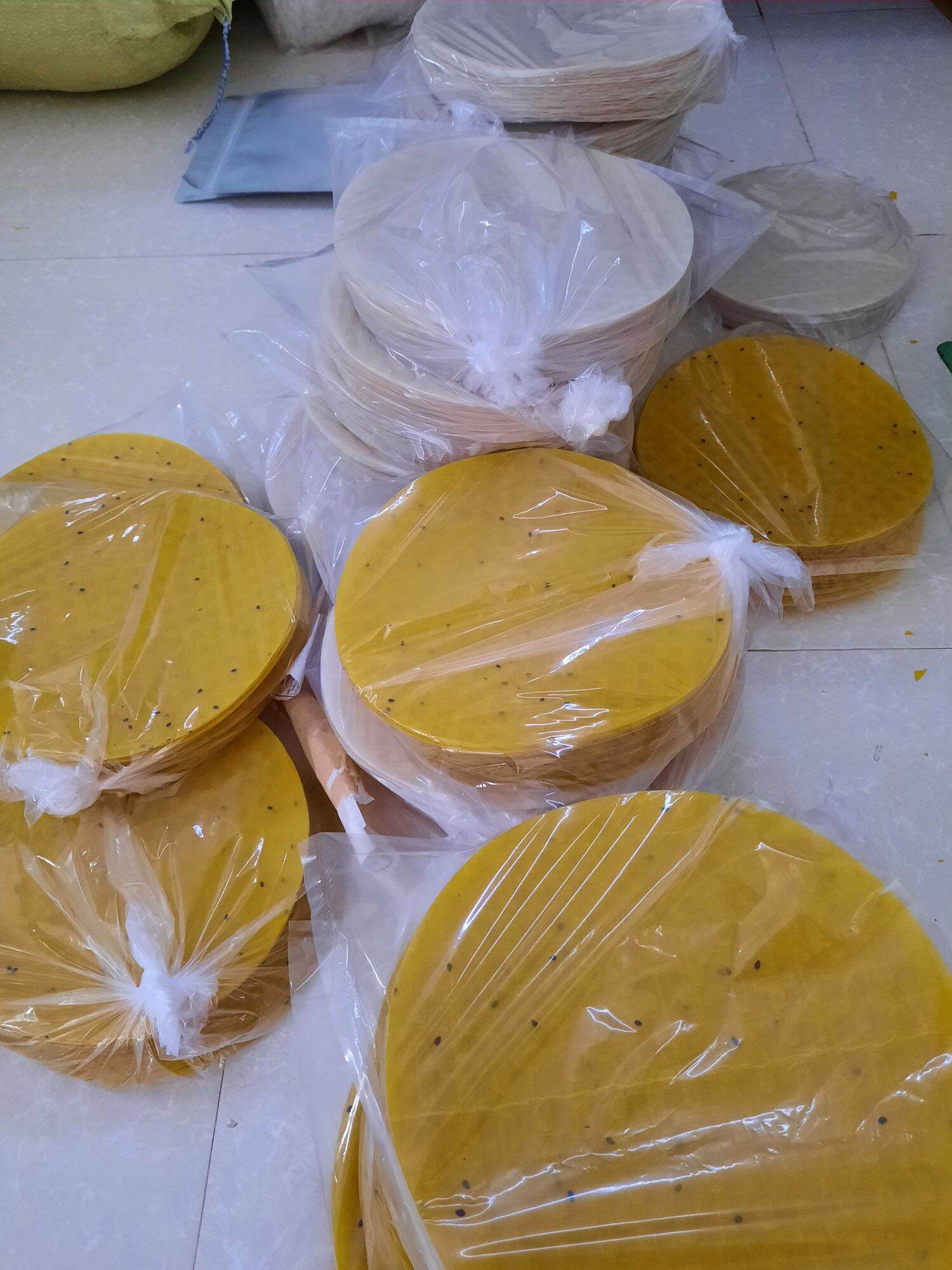 1kg bánh tráng nướng trứng cút màu vàng