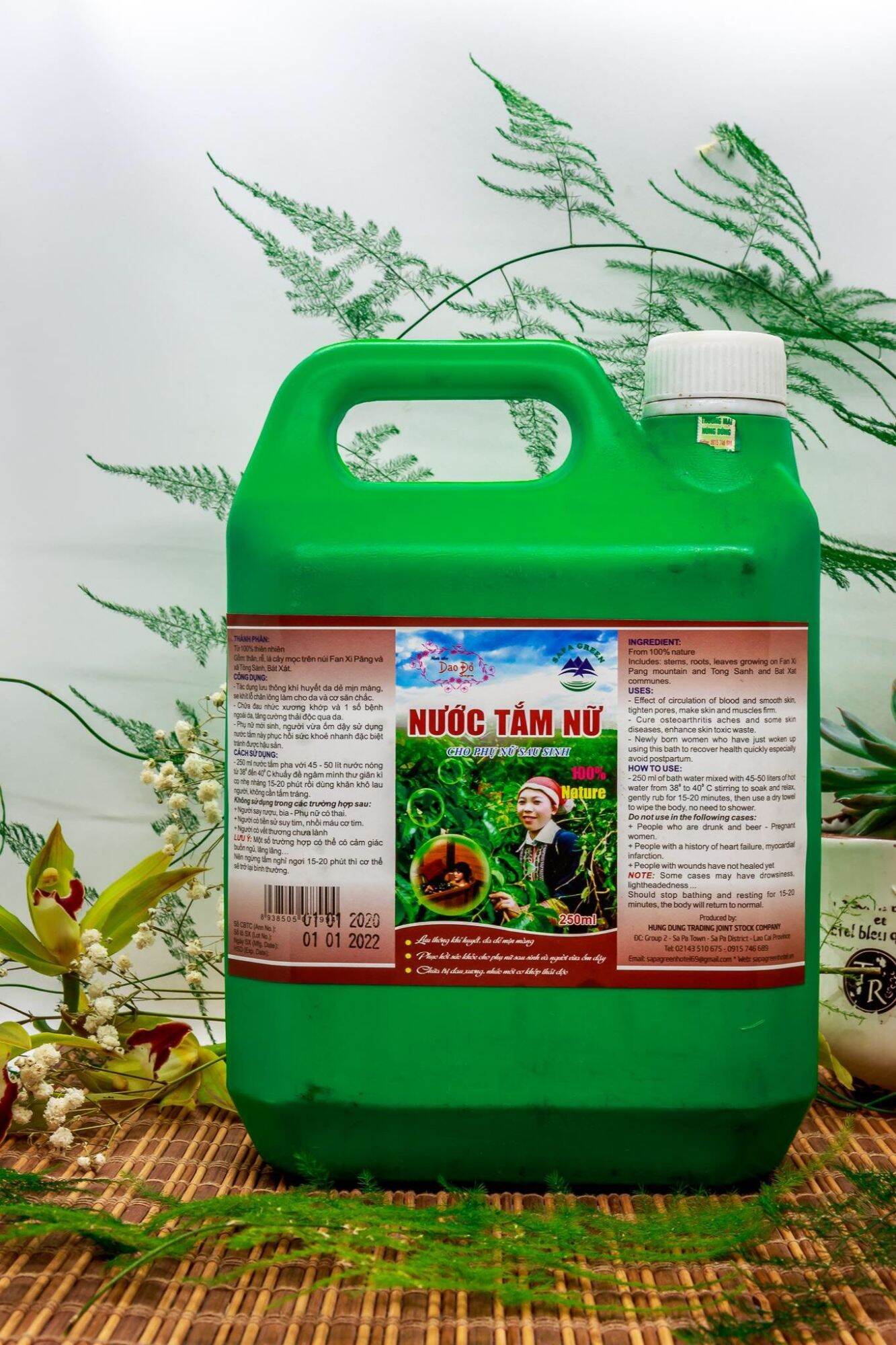 Nước tắm dao đỏ Sapa Green can 2L