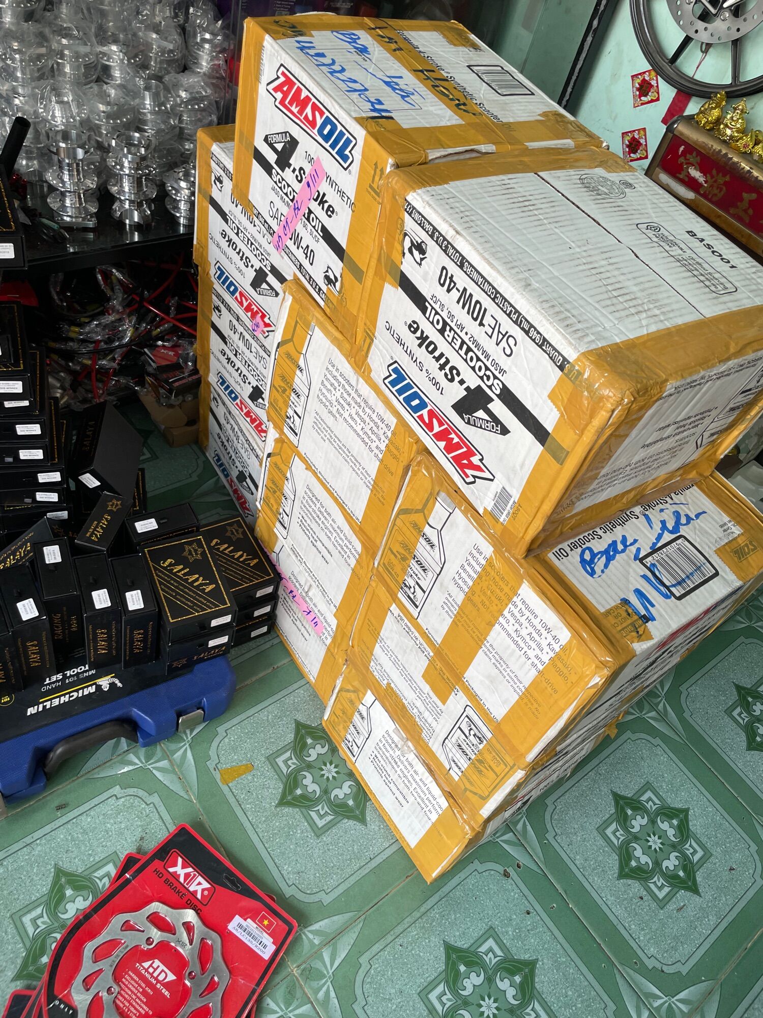 Nhớt Amsoil Tay ga 10-40