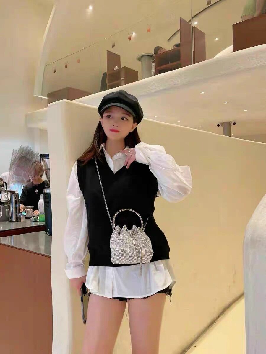 Túi đeo chéo wang siêu xinh fullbox