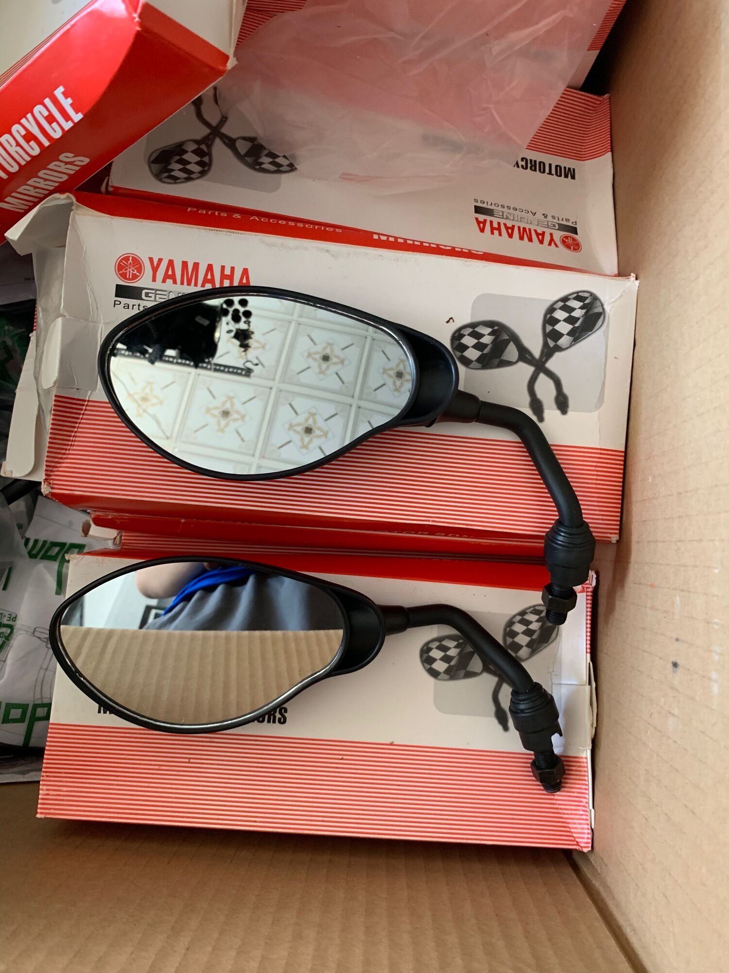 Gương YaZ bán lẻ bên trái