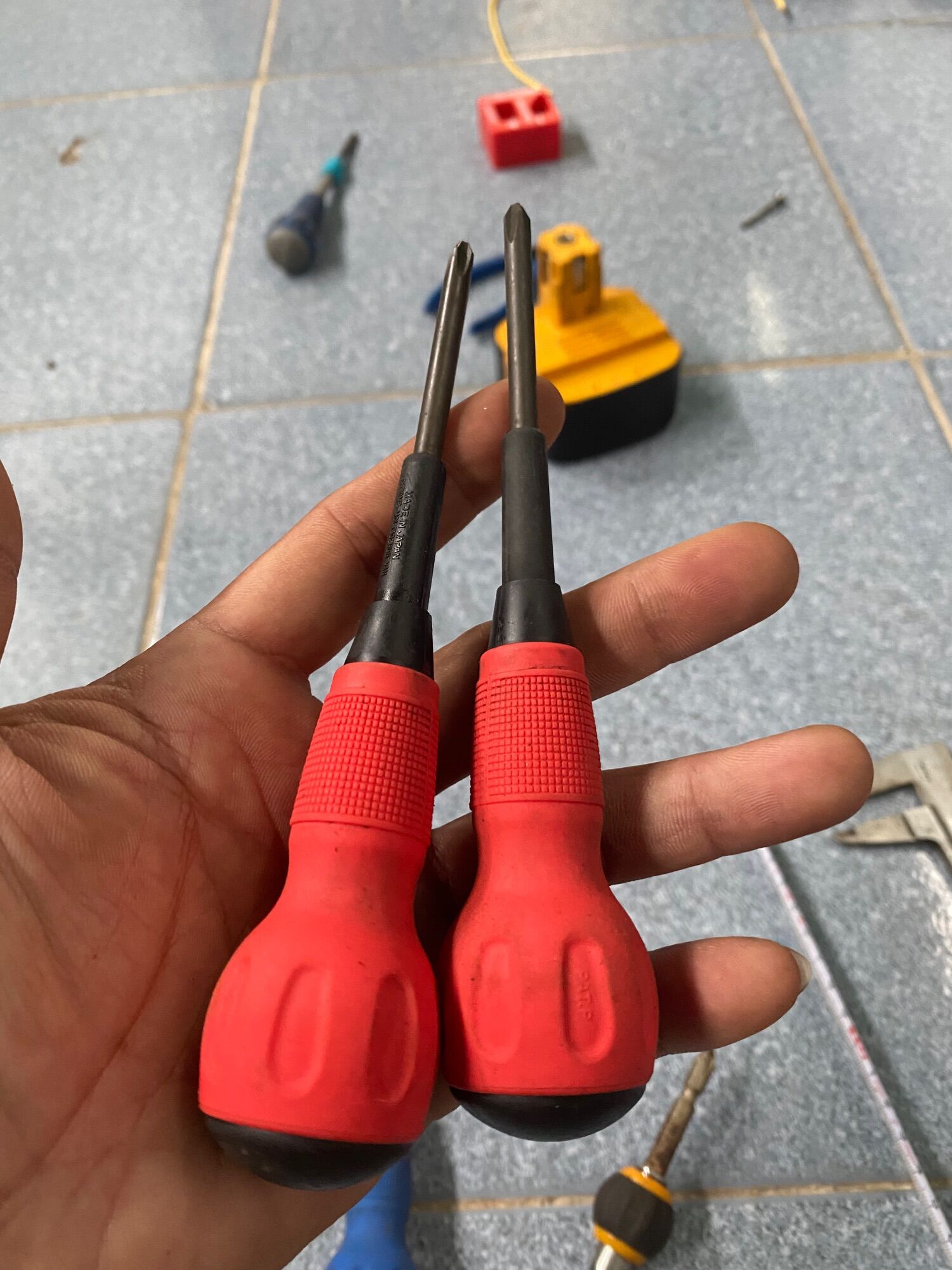 Tua vít PH2 Anex Nhật Bản.