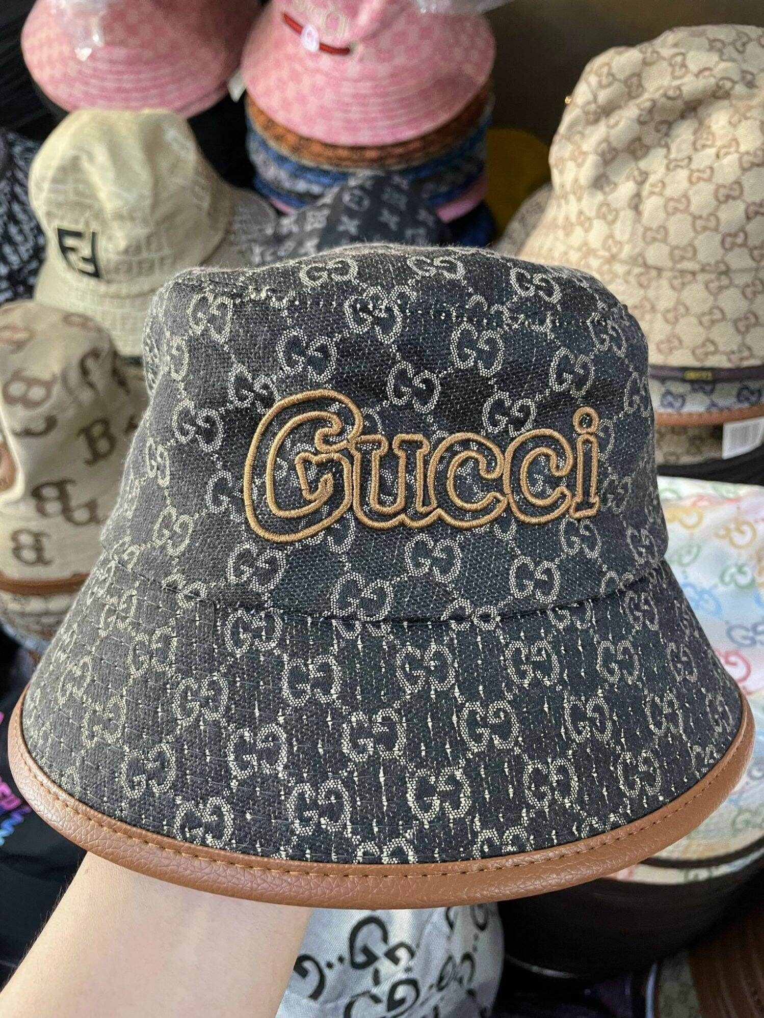 Mũ bucket GUCCI Nón bo vành cụp