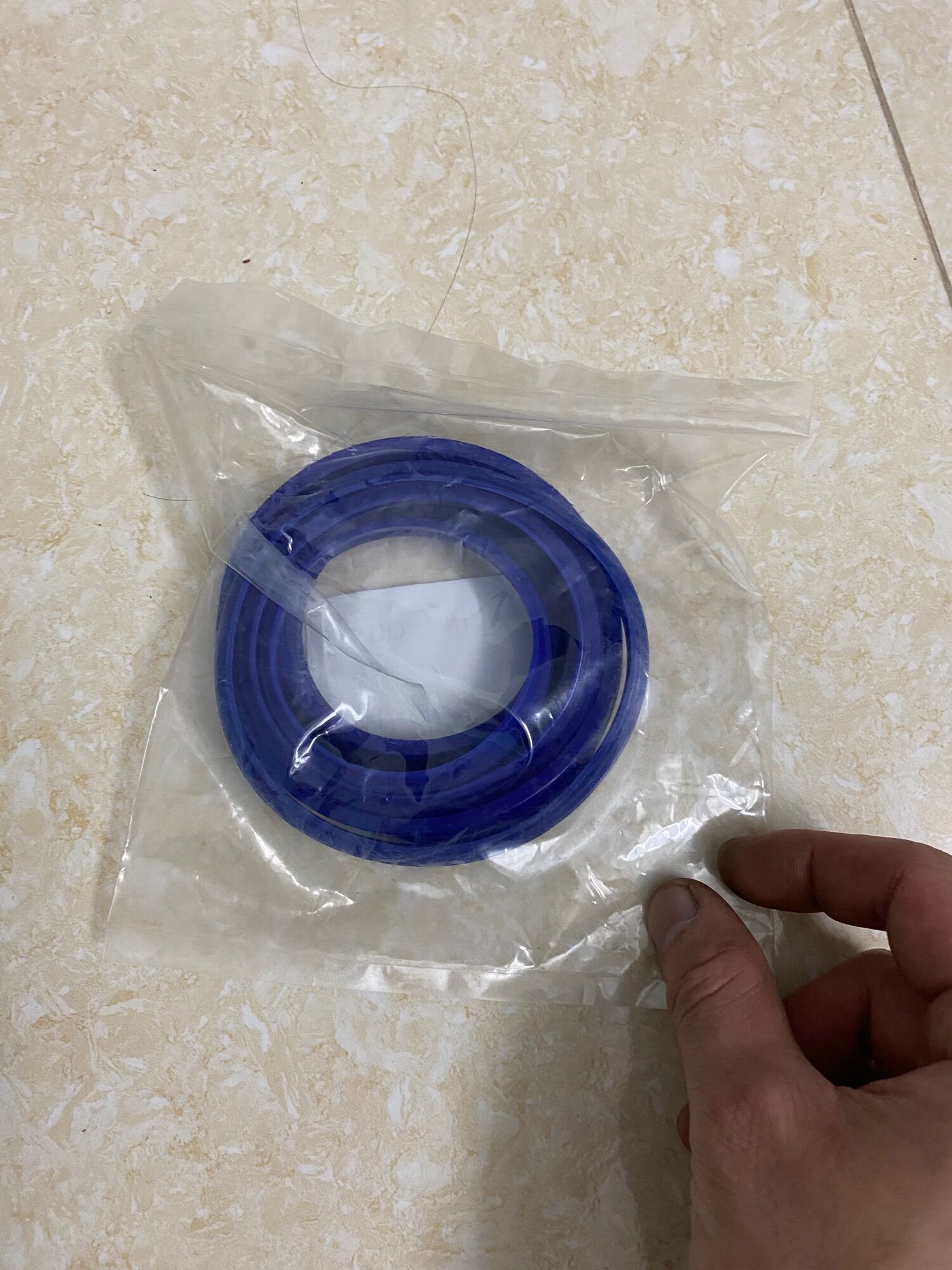 Phớt ben chặn dầu cho tháp ben 3 đốt