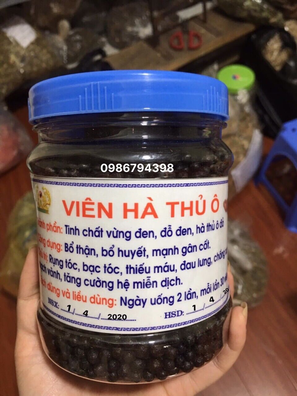 Viên hà thủ ô mật ong + vừng đen+ đậu đen loại tốt