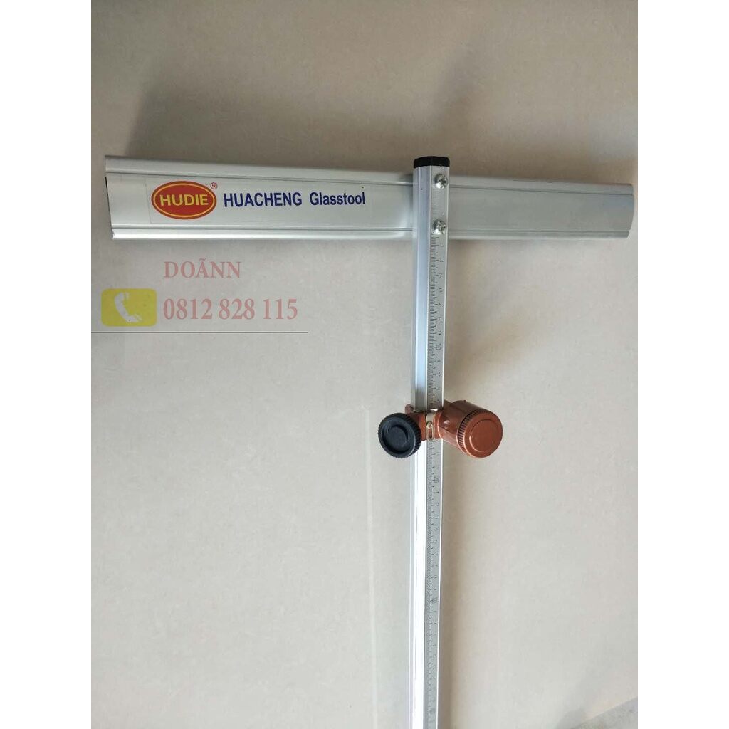 Dao cắt kính chữ T 150cm cán 26mm