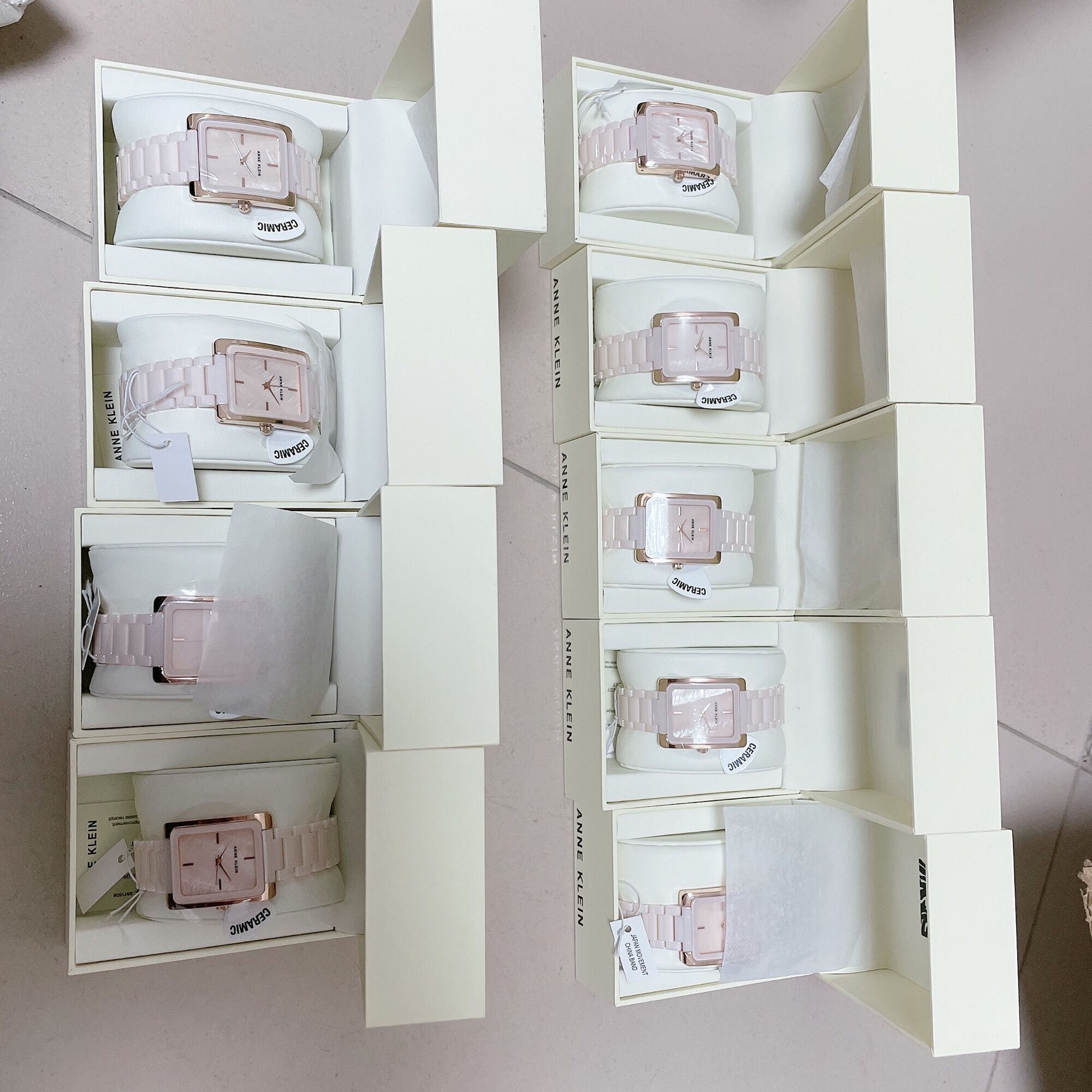 Đồng Hồ Nữ Anne Klein Size 28*32