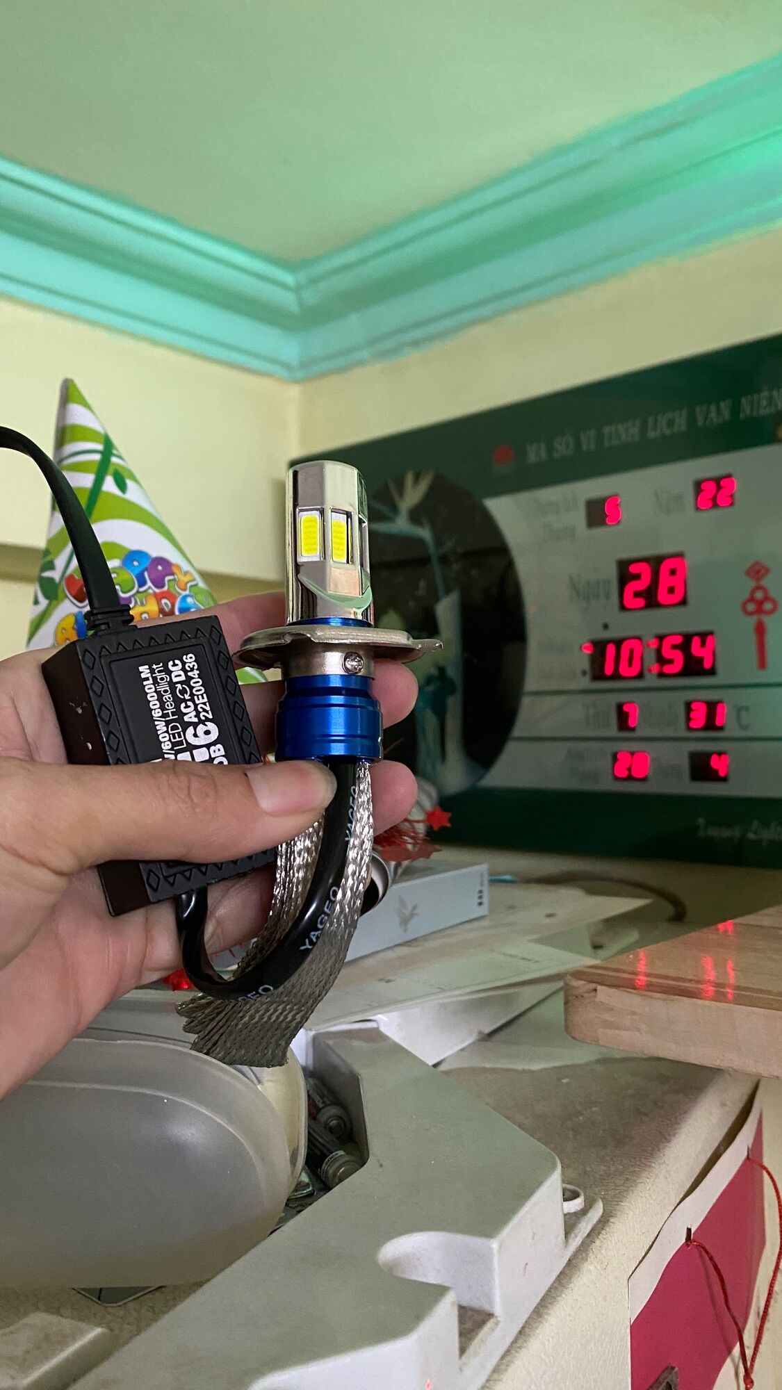 Đèn led 6 tim 60w gắn xe máy - ô tô