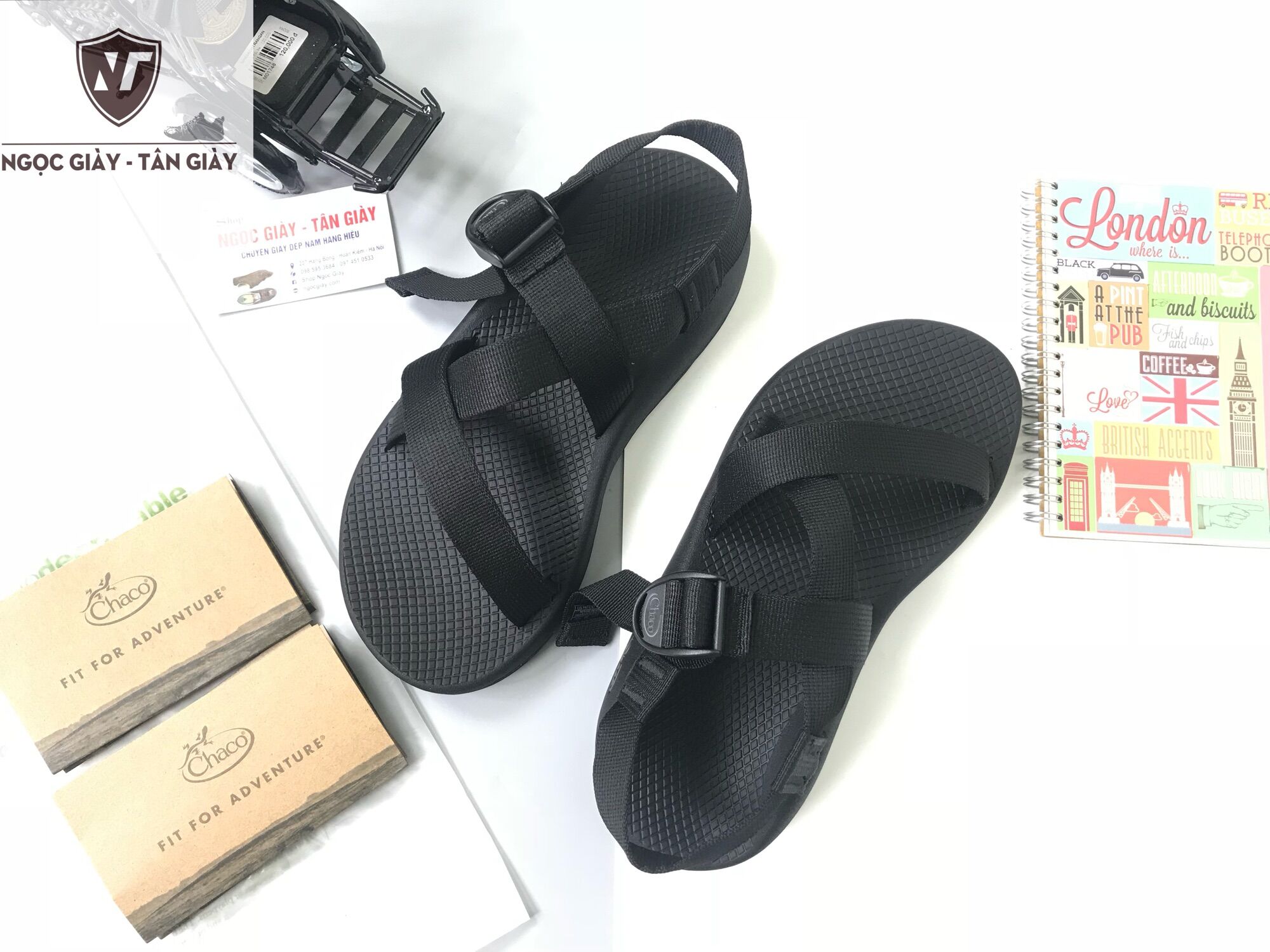 Quai hậu Sandal Chaco J105375 màu full đen authentic